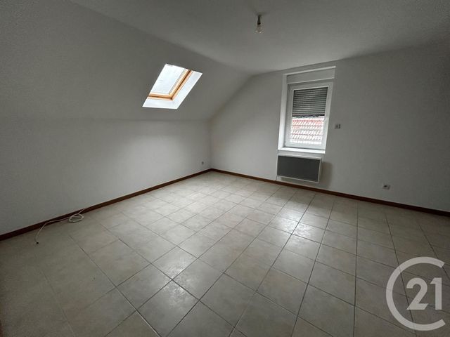 Appartement T2 &agrave; louer - 2 pi&egrave;ces - 34 m2 - Belfort - 90 - FRANCHE-COMTE