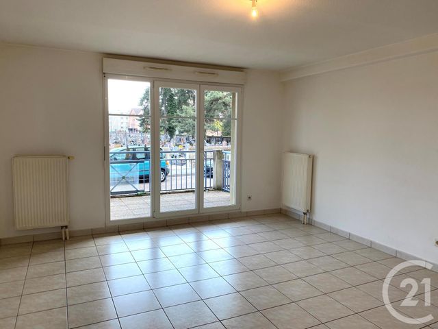 Appartement F4 &agrave; louer - 4 pi&egrave;ces - 78,33 m2 - Belfort - 90 - FRANCHE-COMTE