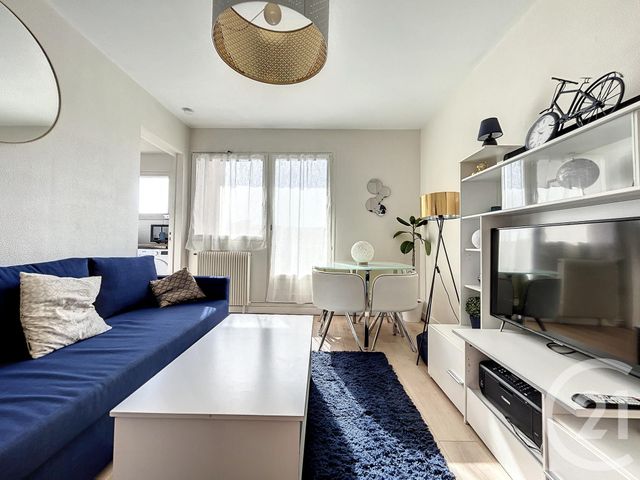 Appartement F2 &agrave; louer - 2 pi&egrave;ces - 40,48 m2 - Belfort - 90 - FRANCHE-COMTE