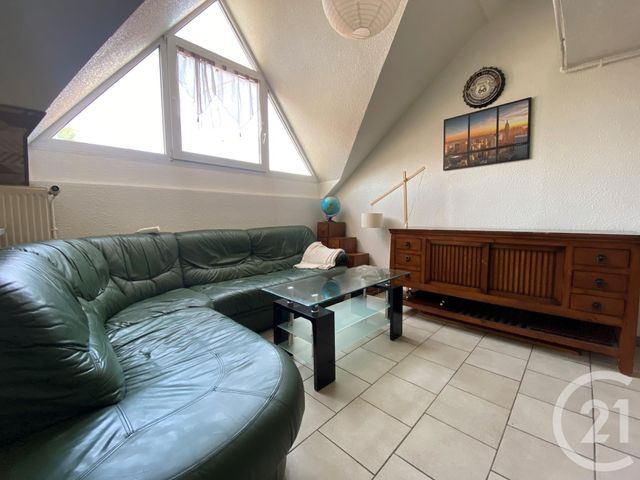 Appartement F4 &agrave; louer - 4 pi&egrave;ces - 62,65 m2 - Belfort - 90 - FRANCHE-COMTE