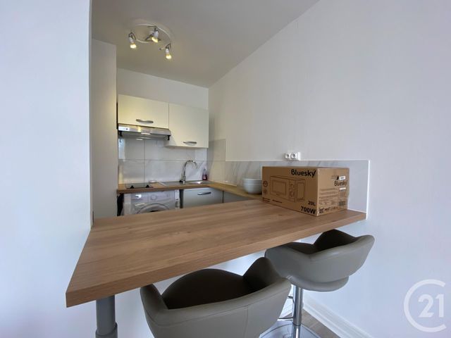 Appartement Studio &agrave; louer - 1 pi&egrave;ce - 26 m2 - Belfort - 90 - FRANCHE-COMTE