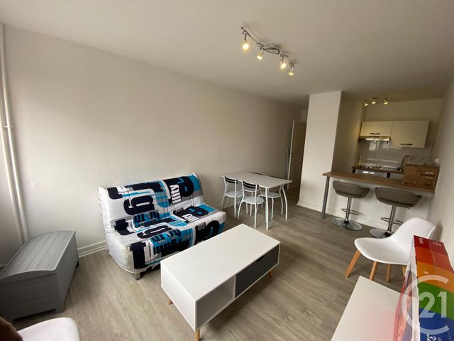 Appartement Studio &agrave; louer - 1 pi&egrave;ce - 26 m2 - Belfort - 90 - FRANCHE-COMTE