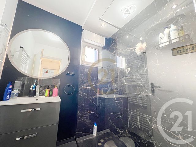 Appartement F3 &agrave; vendre - 3 pi&egrave;ces - 66,84 m2 - Audincourt - 25 - FRANCHE-COMTE