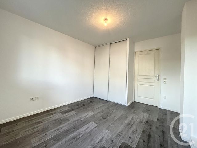 Appartement F2 &agrave; louer - 2 pi&egrave;ces - 46,39 m2 - Belfort - 90 - FRANCHE-COMTE