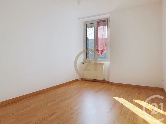 Appartement F3 &agrave; louer - 3 pi&egrave;ces - 55,87 m2 - Belfort - 90 - FRANCHE-COMTE