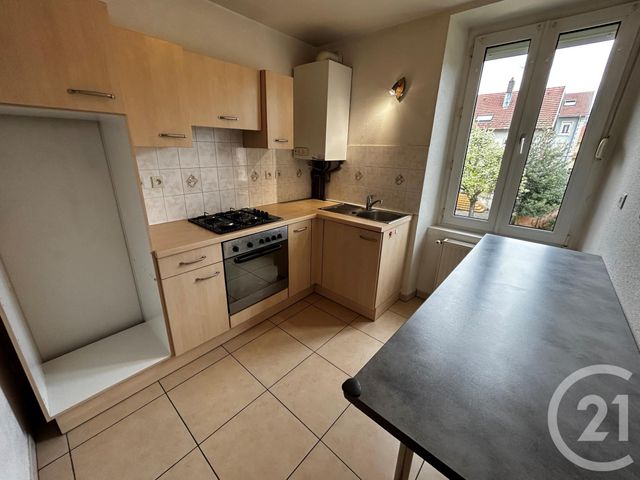 Appartement F3 &agrave; louer - 3 pi&egrave;ces - 55,87 m2 - Belfort - 90 - FRANCHE-COMTE