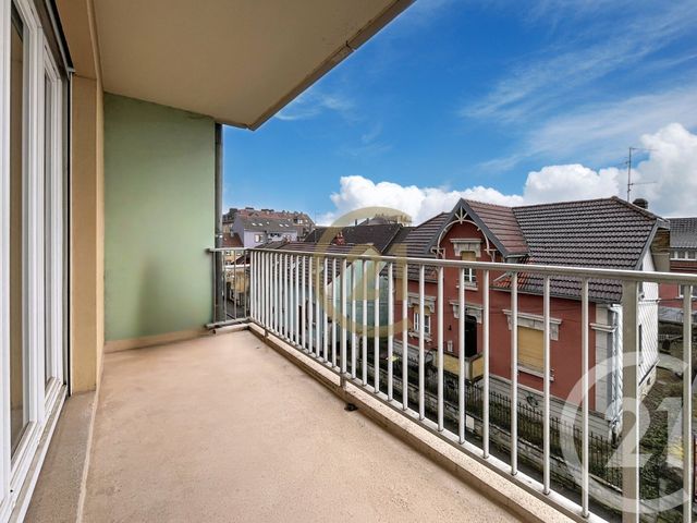 Appartement F4 &agrave; vendre - 4 pi&egrave;ces - 71,07 m2 - Belfort - 90 - FRANCHE-COMTE