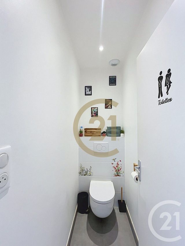 Appartement F5 &agrave; vendre - 5 pi&egrave;ces - 104,27 m2 - Belfort - 90 - FRANCHE-COMTE