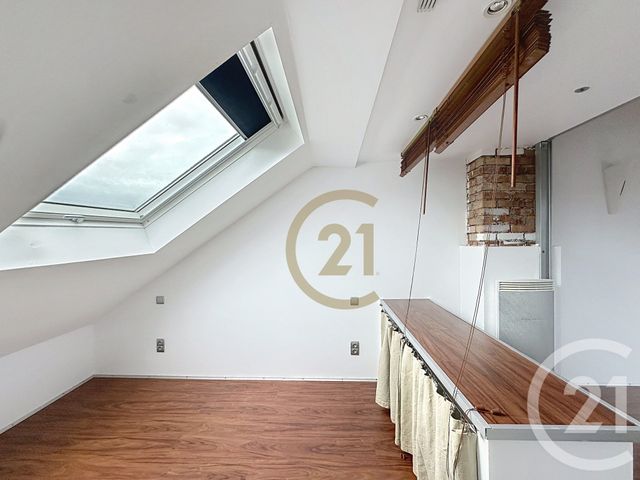 Appartement F1 &agrave; louer - 2 pi&egrave;ces - 24,46 m2 - Belfort - 90 - FRANCHE-COMTE