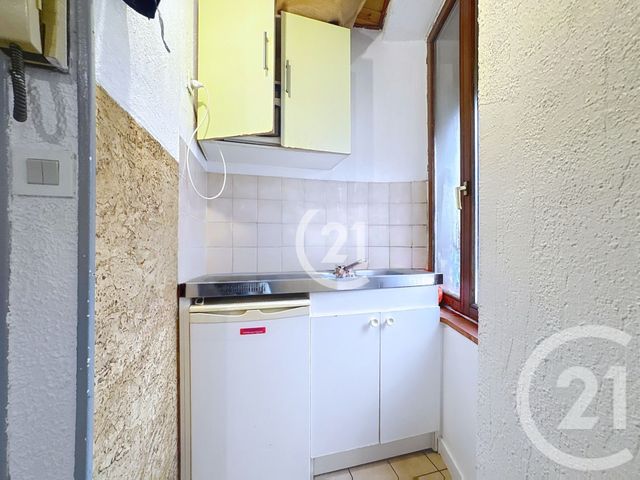 Appartement Studio &agrave; vendre - 4 pi&egrave;ces - 30 m2 - Belfort - 90 - FRANCHE-COMTE