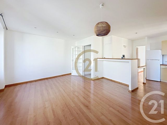 Appartement F2 &agrave; louer - 2 pi&egrave;ces - 54 m2 - Belfort - 90 - FRANCHE-COMTE