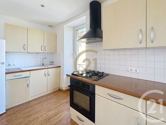 Appartement F2 &agrave; louer - 2 pi&egrave;ces - 54 m2 - Belfort - 90 - FRANCHE-COMTE