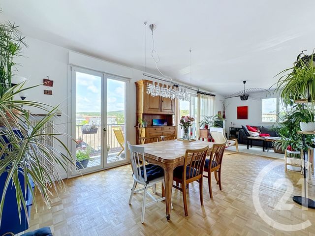Appartement F4 &agrave; vendre - 4 pi&egrave;ces - 93,93 m2 - Belfort - 90 - FRANCHE-COMTE