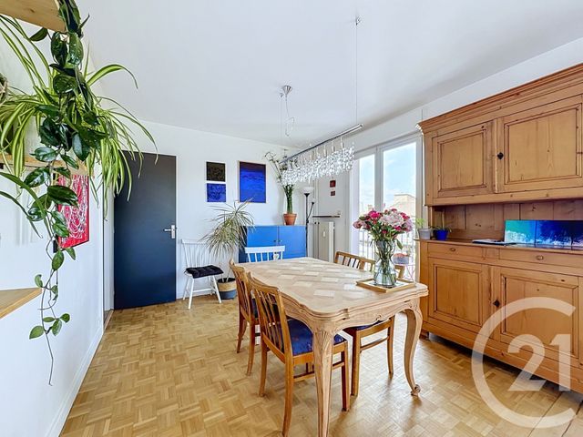Appartement F4 &agrave; vendre - 4 pi&egrave;ces - 93,93 m2 - Belfort - 90 - FRANCHE-COMTE