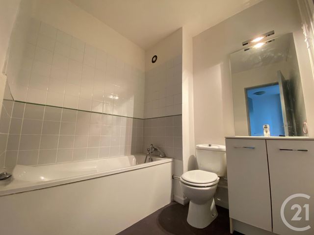 Appartement F2 &agrave; louer - 2 pi&egrave;ces - 42,75 m2 - Belfort - 90 - FRANCHE-COMTE