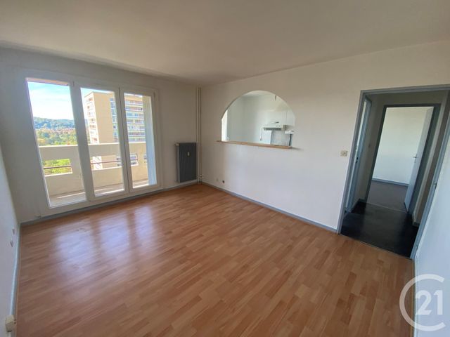 Appartement F2 &agrave; louer - 2 pi&egrave;ces - 42,75 m2 - Belfort - 90 - FRANCHE-COMTE