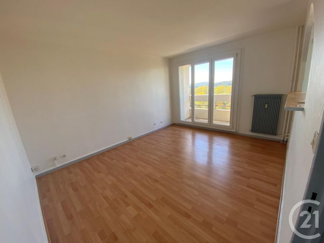 Appartement F2 &agrave; louer - 2 pi&egrave;ces - 42,75 m2 - Belfort - 90 - FRANCHE-COMTE