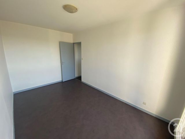 Appartement F2 &agrave; louer - 2 pi&egrave;ces - 42,75 m2 - Belfort - 90 - FRANCHE-COMTE