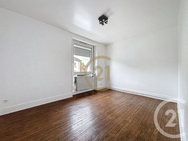 Appartement F4 &agrave; louer - 4 pi&egrave;ces - 74,88 m2 - Danjoutin - 90 - FRANCHE-COMTE