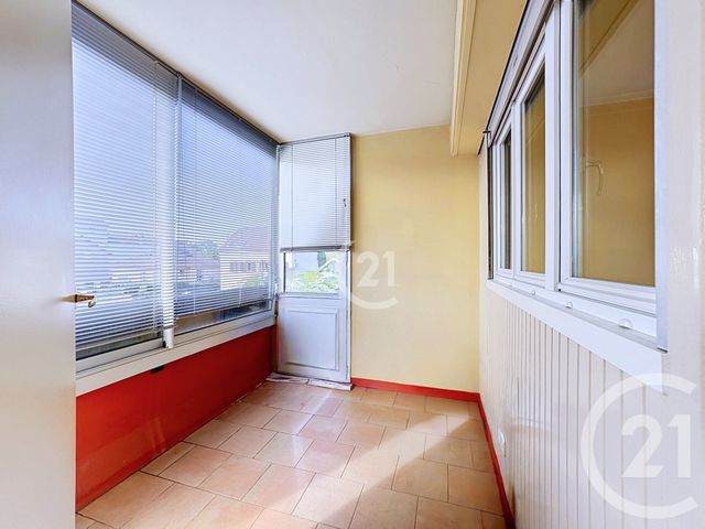 Appartement T3 &agrave; vendre - 3 pi&egrave;ces - 66,77 m2 - Offemont - 90 - FRANCHE-COMTE
