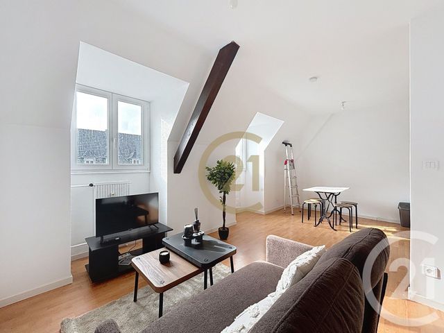 Appartement F1 &agrave; louer - 1 pi&egrave;ce - 30 m2 - Belfort - 90 - FRANCHE-COMTE