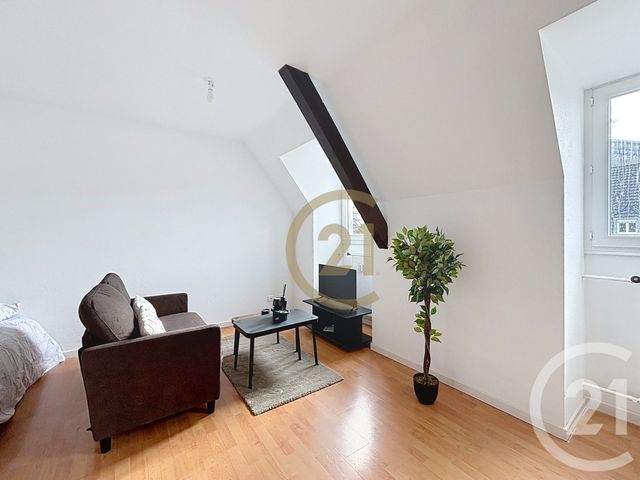 Appartement F1 &agrave; louer - 1 pi&egrave;ce - 30 m2 - Belfort - 90 - FRANCHE-COMTE