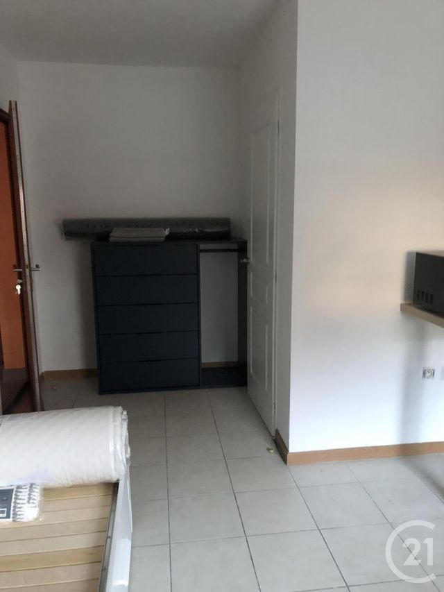 Appartement Studio &agrave; louer - 1 pi&egrave;ce - 17 m2 - Belfort - 90 - FRANCHE-COMTE