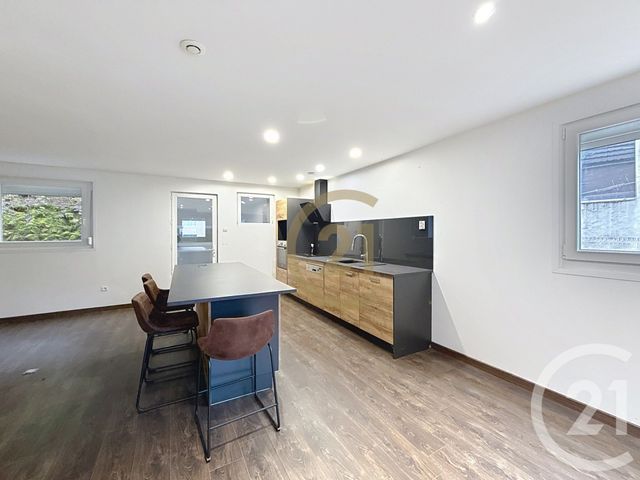 Appartement F3 &agrave; louer - 3 pi&egrave;ces - 88,89 m2 - Chatenois Les Forges - 90 - FRANCHE-COMTE