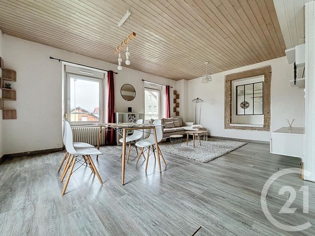 Appartement F3 &agrave; louer - 3 pi&egrave;ces - 70 m2 - Belfort - 90 - FRANCHE-COMTE