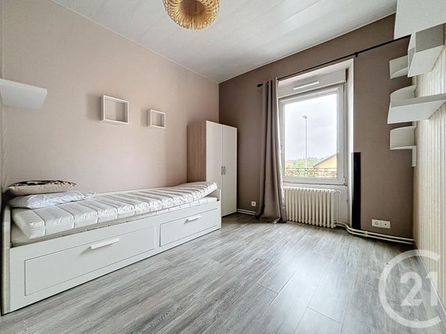 Appartement F3 &agrave; louer - 3 pi&egrave;ces - 70 m2 - Belfort - 90 - FRANCHE-COMTE