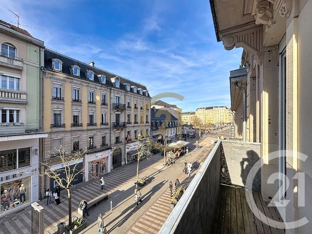 Appartement F4 &agrave; louer - 4 pi&egrave;ces - 98,40 m2 - Belfort - 90 - FRANCHE-COMTE
