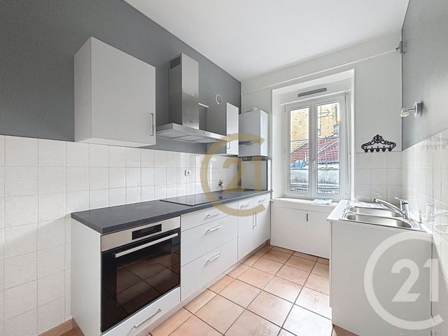 Appartement F4 &agrave; louer - 4 pi&egrave;ces - 98,40 m2 - Belfort - 90 - FRANCHE-COMTE