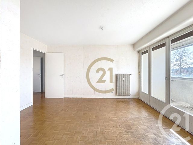 Appartement F5 &agrave; vendre - 5 pi&egrave;ces - 106,33 m2 - Belfort - 90 - FRANCHE-COMTE