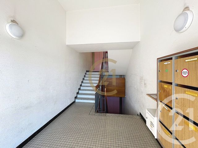 Appartement F5 &agrave; vendre - 5 pi&egrave;ces - 106,33 m2 - Belfort - 90 - FRANCHE-COMTE