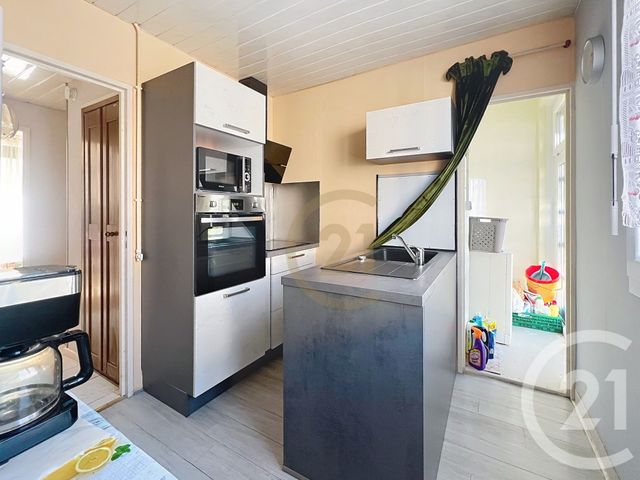 Appartement F3 &agrave; vendre - 3 pi&egrave;ces - 57,80 m2 - Belfort - 90 - FRANCHE-COMTE