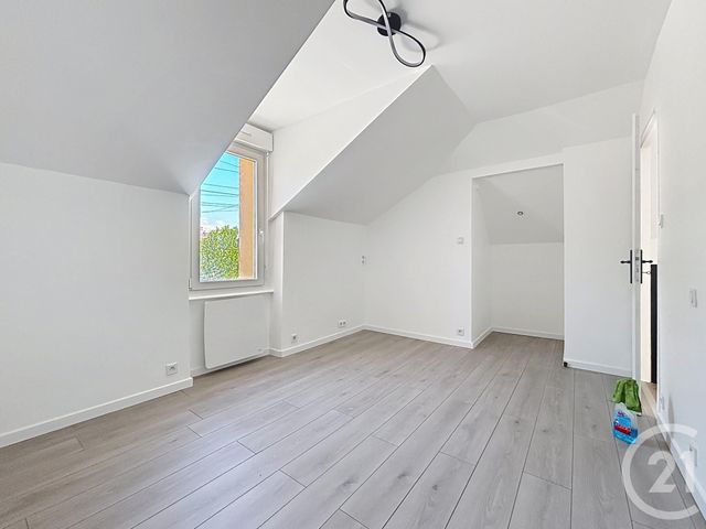 Maison &agrave; louer - 4 pi&egrave;ces - 60 m2 - Belfort - 90 - FRANCHE-COMTE