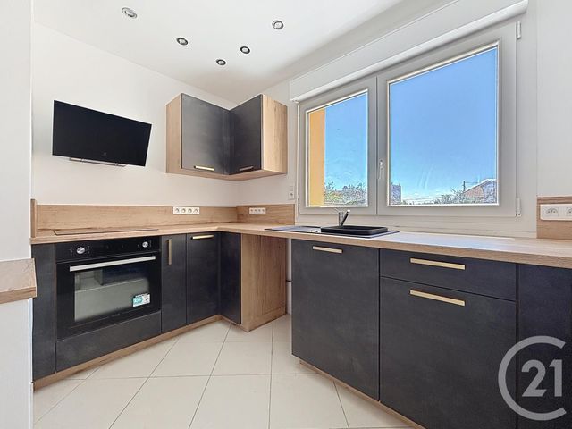 Maison &agrave; louer - 4 pi&egrave;ces - 60 m2 - Belfort - 90 - FRANCHE-COMTE