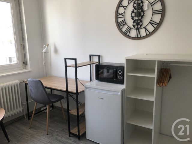 Appartement Chambre &agrave; louer - 1 pi&egrave;ce - 11,20 m2 - Belfort - 90 - FRANCHE-COMTE