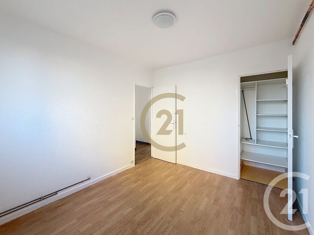 Appartement F4 &agrave; louer - 4 pi&egrave;ces - 63,64 m2 - Belfort - 90 - FRANCHE-COMTE