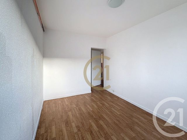 Appartement F4 &agrave; louer - 4 pi&egrave;ces - 63,64 m2 - Belfort - 90 - FRANCHE-COMTE