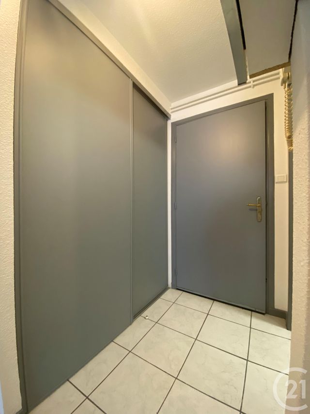 Appartement Duplex &agrave; louer - 3 pi&egrave;ces - 64,60 m2 - Belfort - 90 - FRANCHE-COMTE