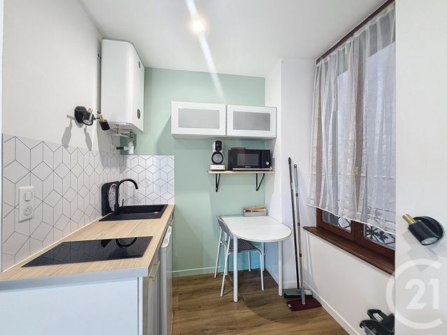 Appartement F1 &agrave; louer - 1 pi&egrave;ce - 15,32 m2 - Belfort - 90 - FRANCHE-COMTE