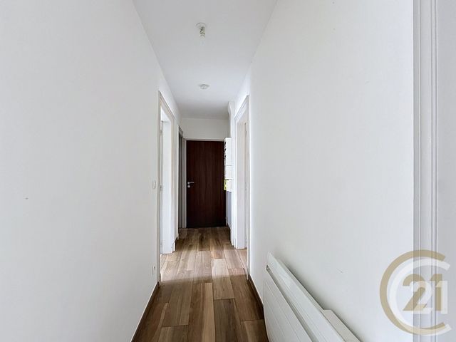 Appartement F3 &agrave; louer - 3 pi&egrave;ces - 60 m2 - Belfort - 90 - FRANCHE-COMTE