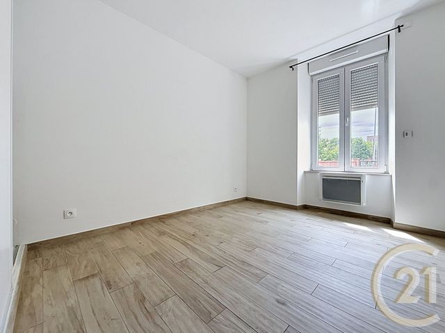 Appartement F3 &agrave; louer - 3 pi&egrave;ces - 60 m2 - Belfort - 90 - FRANCHE-COMTE