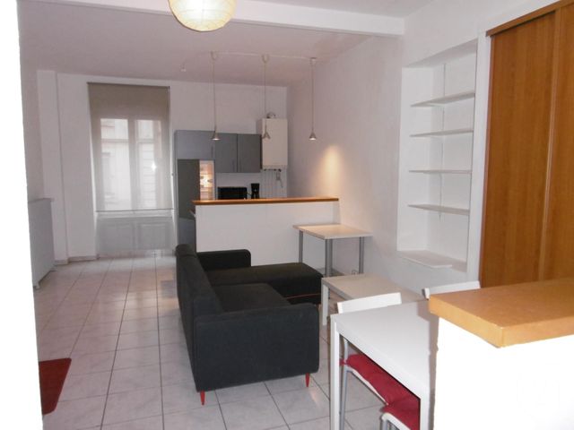 Appartement F2 &agrave; louer - 2 pi&egrave;ces - 37 m2 - Belfort - 90 - FRANCHE-COMTE