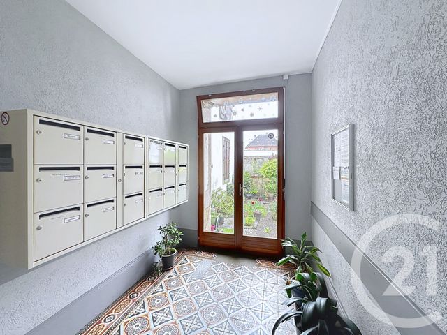 Appartement F3 &agrave; vendre - 3 pi&egrave;ces - 63,37 m2 - Belfort - 90 - FRANCHE-COMTE