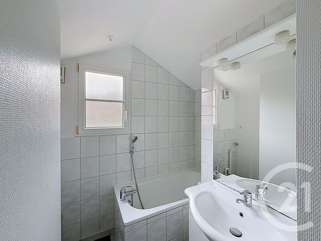 Appartement F2 &agrave; vendre - 2 pi&egrave;ces - 47,52 m2 - Belfort - 90 - FRANCHE-COMTE