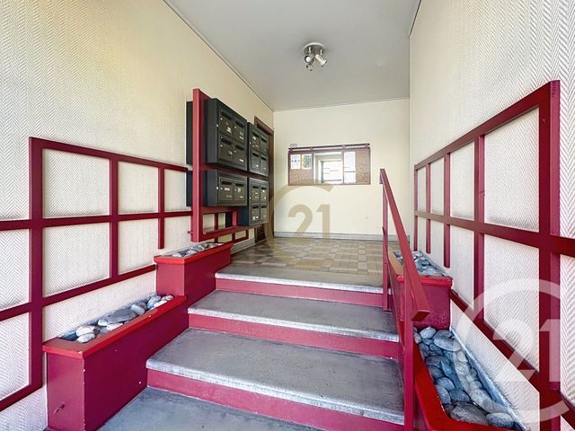 Appartement F2 &agrave; vendre - 2 pi&egrave;ces - 54,63 m2 - Belfort - 90 - FRANCHE-COMTE
