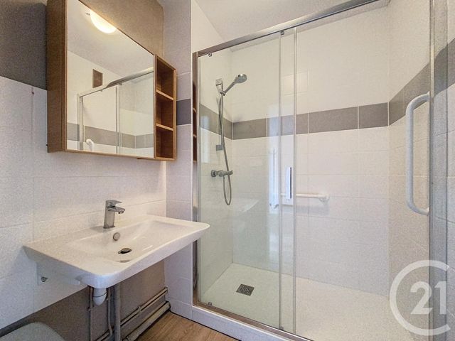 Appartement F3 &agrave; louer - 3 pi&egrave;ces - 65,34 m2 - Belfort - 90 - FRANCHE-COMTE