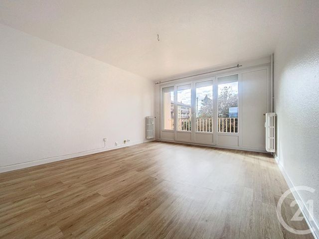 Appartement F3 &agrave; louer - 3 pi&egrave;ces - 65,34 m2 - Belfort - 90 - FRANCHE-COMTE